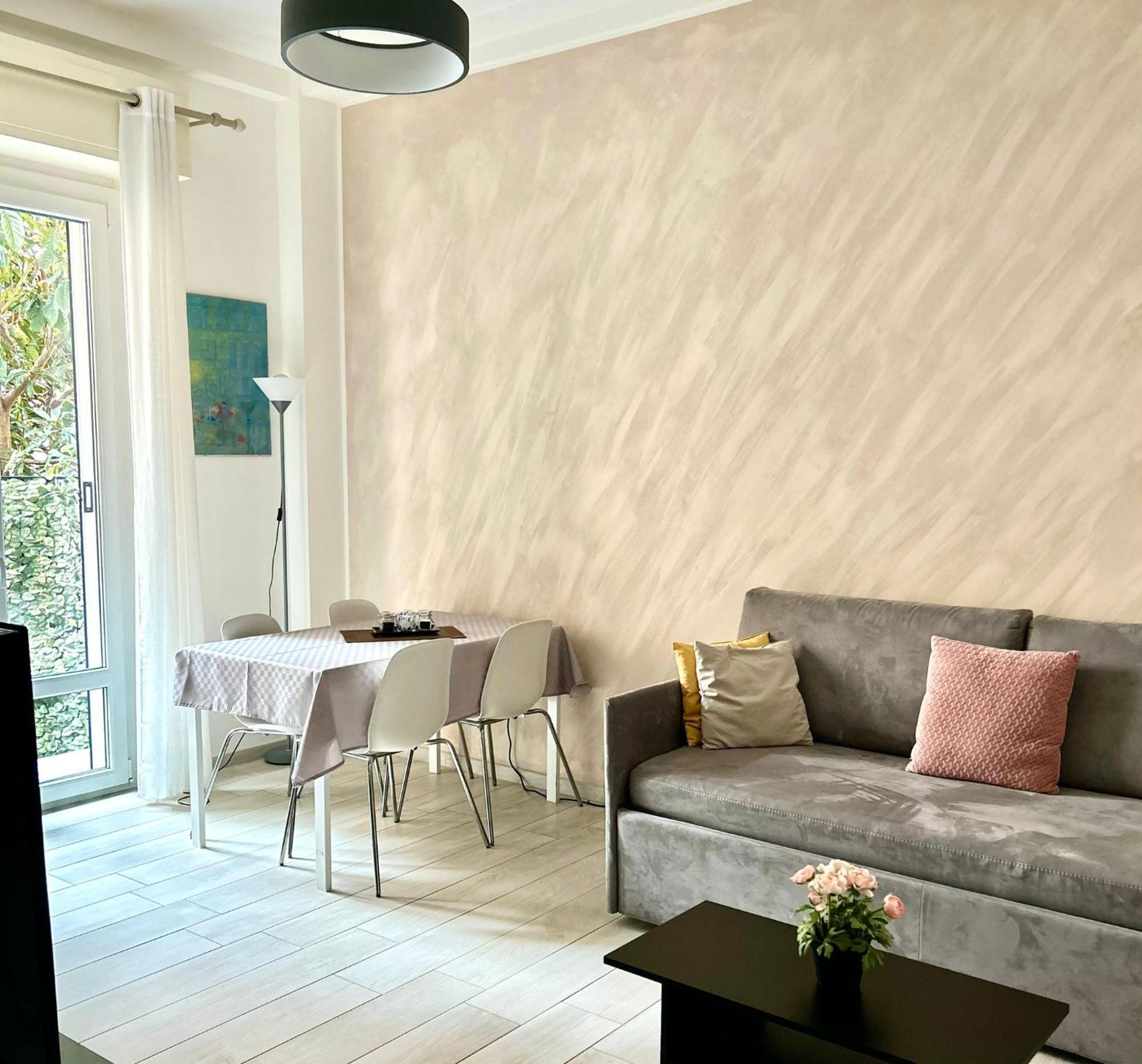 Lovely 2 Room Apartment With Small Garden Милан Экстерьер фото